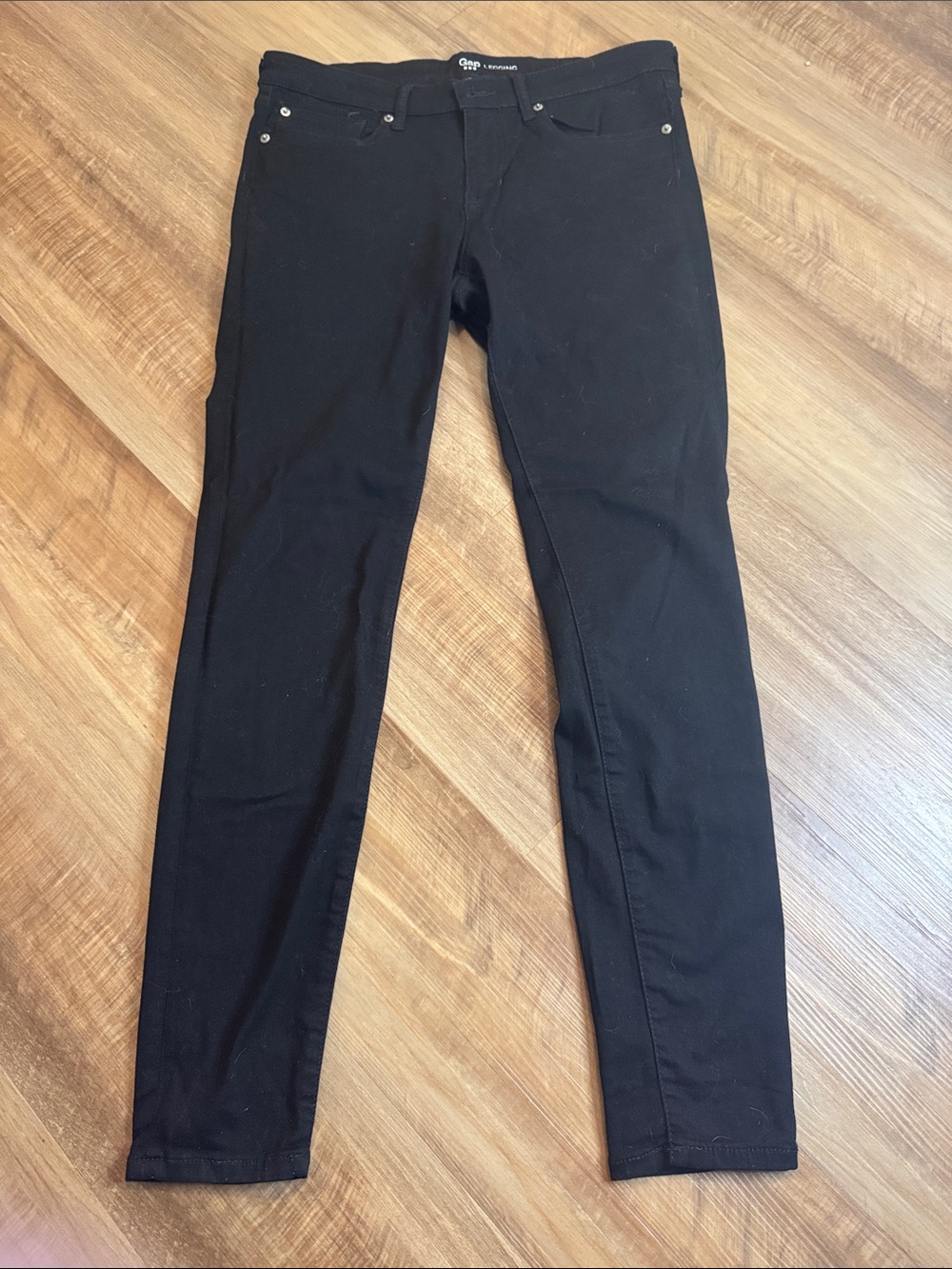 GAP Women's Black Skinny Jeans